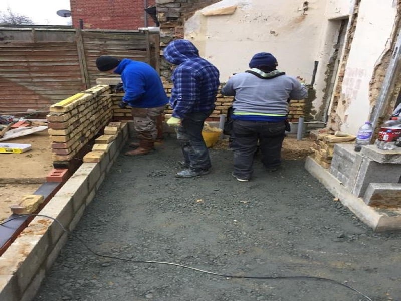 https://kclrenovationsandroofingltd.ie/wp-content/uploads/2015/03/Guttering-in-Limerick.jpg