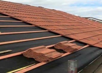 https://kclrenovationsandroofingltd.ie/wp-content/uploads/2016/02/Tiling-Underway-in-Dublin-1-e1490203218856-2.jpg
